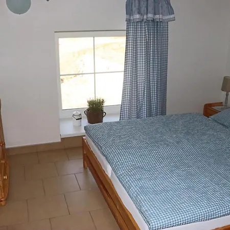 Konukevi Statek Bily Dvur 3*