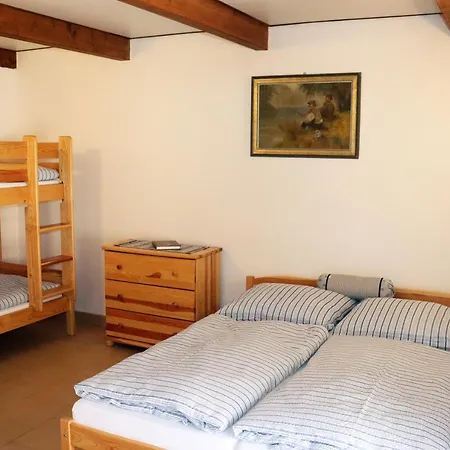 Konukevi Statek Bily Dvur 3*