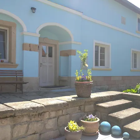 Statek Bily Dvur * Machov